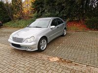Gebraucht Mercedes C180 143 PS (105 kW) 2005 Silber Limousine