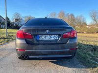 Gebraucht BMW 523 204 PS (150 kW) 2011 Braun Limousine