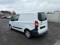 Gebraucht Ford Transit Trend 75 PS (55 kW) 2018 Weiß Van / Kleinbus