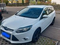 Gebraucht Ford Focus Titanium 150 PS (110 kW) 2014 Weiß Kombi