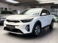 Gebraucht Kia Stonic Vision 101 PS (74 kW) 2023 (ud) schneeweiss SUV