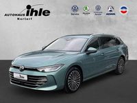 Gebraucht VW Passat Elegance 150 PS (110 kW) 2025 Maripositgrün metallic Kombi