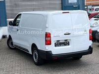 Second-hand Citroën Jumpy 144 CP (105 kW) 2022 Alb Monovolum