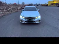 Gebraucht Mercedes E200 136 PS (100 kW) 2011 Silber Limousine