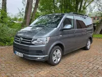 Gebraucht VW Multivan 199 PS (146 kW) 2019 Grau Van / Kleinbus