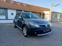 Gebraucht Dacia Sandero Stepway 87 PS (63 kW) 2010 Grau Limousine