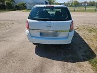 Gebraucht Opel Astra 90 PS (66 kW) 2009 Weiß Kombi