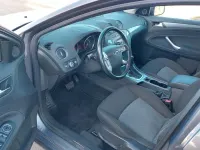 Gebraucht Ford Mondeo 140 PS (102 kW) 2011 Grau Kombi