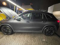 gebraucht Mercedes GLA250 4Matic 8G-DCT Edition 1