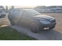 Gebraucht Skoda Octavia Elegance 105 PS (77 kW) 2010 Schwarz Kombi