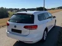 Gebraucht VW Passat Comfortline 150 PS (110 kW) 2018 Weiß Kombi