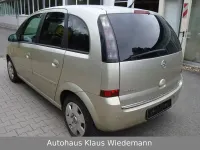Gebraucht Opel Meriva Enjoy 105 PS (77 kW) 2009 Silber Van / Kleinbus