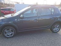 Gebraucht Dacia Sandero Stepway 90 PS (66 kW) 2017 Grau Limousine