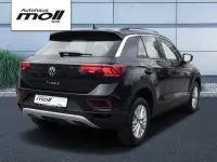 Gebraucht VW T-Roc Life 150 PS (110 kW) 2023 Deep black perleffekt SUV