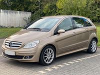 Gebraucht Mercedes B180 109 PS (80 kW) 2005 Gold Van / Kleinbus