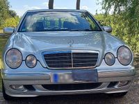 Gebraucht Mercedes E320 224 PS (164 kW) 2001 Silber Limousine