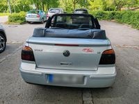 Gebraucht VW Golf Cabriolet 90 PS (66 kW) 2000 Silber Cabrio