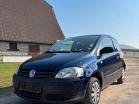 Gebraucht VW Fox 56 PS (41 kW) 2005 Blau Kleinwagen