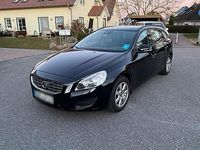 Gebraucht Volvo V60 167 PS (122 kW) 2012 Schwarz Kombi