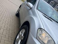 Gebraucht Mercedes ML320 224 PS (164 kW) 2006 Silber SUV