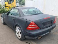 Gebraucht Mercedes SLK200 193 PS (141 kW) 2000 Schwarz Cabrio