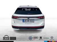 Gebraucht VW Passat R-line 150 PS (110 kW) 2024 Weiß Kombi