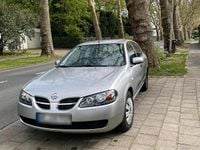 Gebraucht Nissan Almera 98 PS (72 kW) 2006 Silber Kleinwagen