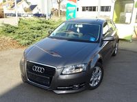 Gebraucht Audi A3 Attraction 125 PS (91 kW) 2011 Grau Kleinwagen
