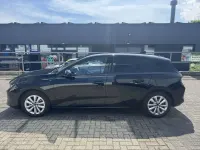 Gebraucht Opel Astra Edition 131 PS (96 kW) 2023 Schwarz Kleinwagen