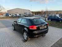 Gebraucht Audi A3 Attraction 102 PS (75 kW) 2004 Schwarz Kleinwagen