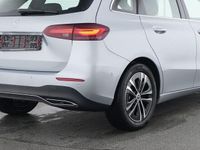 Gebraucht Mercedes B200 Advanced 163 PS (119 kW) 2024 Lack hightechsilber Van / Kleinbus