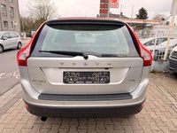 Gebraucht Volvo XC60 Summum 163 PS (119 kW) 2010 Silber SUV