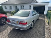 Gebraucht Mercedes 200 163 PS (119 kW) 2001 Silber Limousine