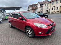 Gebraucht Ford Focus Titanium 150 PS (110 kW) 2012 Rot Kombi
