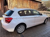 Gebraucht BMW 114 102 PS (75 kW) 2014 Weiß Kleinwagen