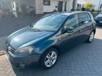 Gebraucht VW Golf VII Match 105 PS (77 kW) 2012 Blau Limousine