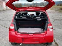 Gebraucht Renault Twingo 58 PS (42 kW) 2010 Rot Kleinwagen