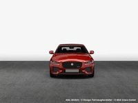 Gebraucht Jaguar XE R-Dynamic 179 PS (131 kW) 2020 Rot Limousine