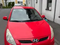 Gebraucht Hyundai i20 Edition 77 PS (56 kW) 2010 Rot Kleinwagen