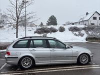 Gebraucht BMW 325 Performance 192 PS (141 kW) 2002 Silber Kombi
