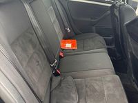 Gebraucht VW Golf VI Highline 105 PS (77 kW) 2011 Schwarz Kleinwagen