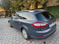 Gebraucht Ford Mondeo 163 PS (119 kW) 2012 Grau Kombi