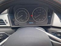 Gebraucht BMW 218 150 PS (110 kW) 2017 Schwarz Van / Kleinbus