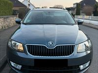 Gebraucht Skoda Octavia 110 PS (80 kW) 2016 Grau Kleinwagen