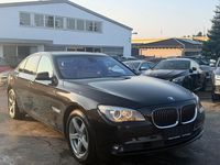 Gebraucht BMW 730 Sport Line 245 PS (180 kW) 2011 Schwarz Limousine