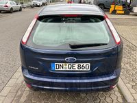 Gebraucht Ford Focus Style 137 PS (100 kW) 2010 Blau Limousine