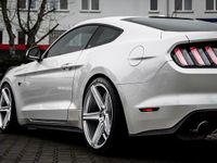 Gebraucht Ford Mustang 317 PS (233 kW) 2017 Weiß Coupé