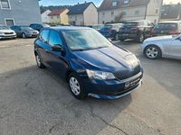 Gebraucht Skoda Fabia 60 PS (44 kW) 2016 Blau Kleinwagen