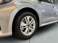 Neu Mazda 2 Center-Line 116 PS (85 kW) 2026 Silber Kleinwagen