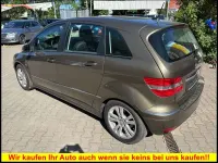 Gebraucht Mercedes B200 136 PS (100 kW) 2009 Braun Van / Kleinbus
